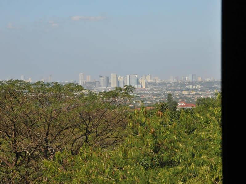 Date & Dine Resort Antipolo Exterior photo